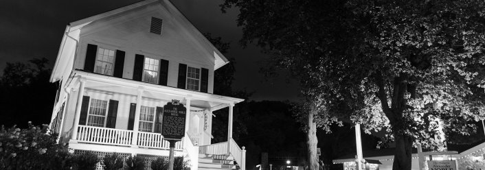 7 Scary-Fun Door County Haunted Attractions